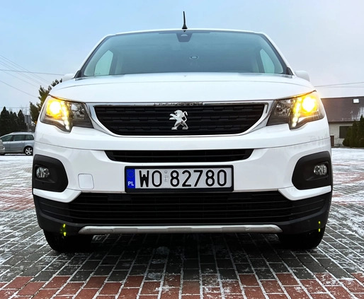 Peugeot Rifter cena 57800 przebieg: 56000, rok produkcji 2019 z Ostrołęka małe 742